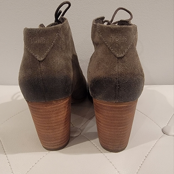 Toms Women's Size 9.5 Lunata Stacked Heel Burnished Suede Lace Up Ankle Boots - Picture 3 of 14